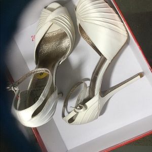 Adrianna Papel..White /w Gold trim..Peep-toe Heels